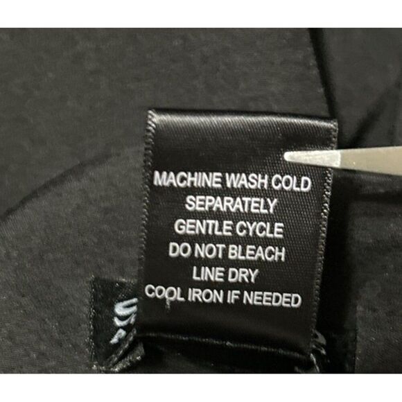 Soho Apparel Cropped Blazer with Ruffle Flounce Bell Sleeves Medium Black - Picture 6 of 6